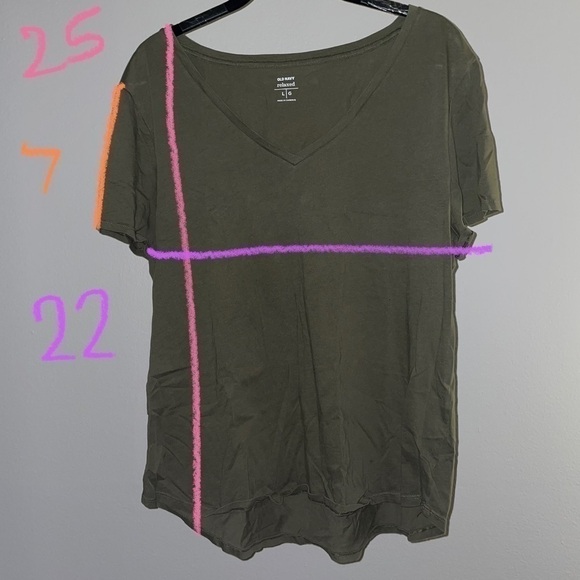 Old Navy Top Relax Loose Fit V-Neck Super Soft Tee Short Sleeve Pull over - Picture 7 of 7
